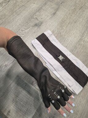 Black Arm-Length Halloween Gloves Costume Accessory And Fabric Belt/Striped Sash